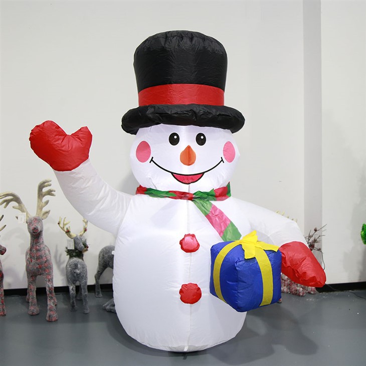 Christmas LED Inflatable Decoration For Snowmen And Santa Claus